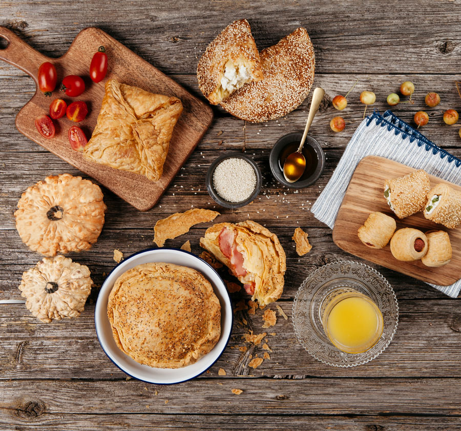 Σφολιάτες puff pastries Ioniki food service 
